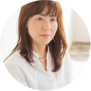 内山 里江