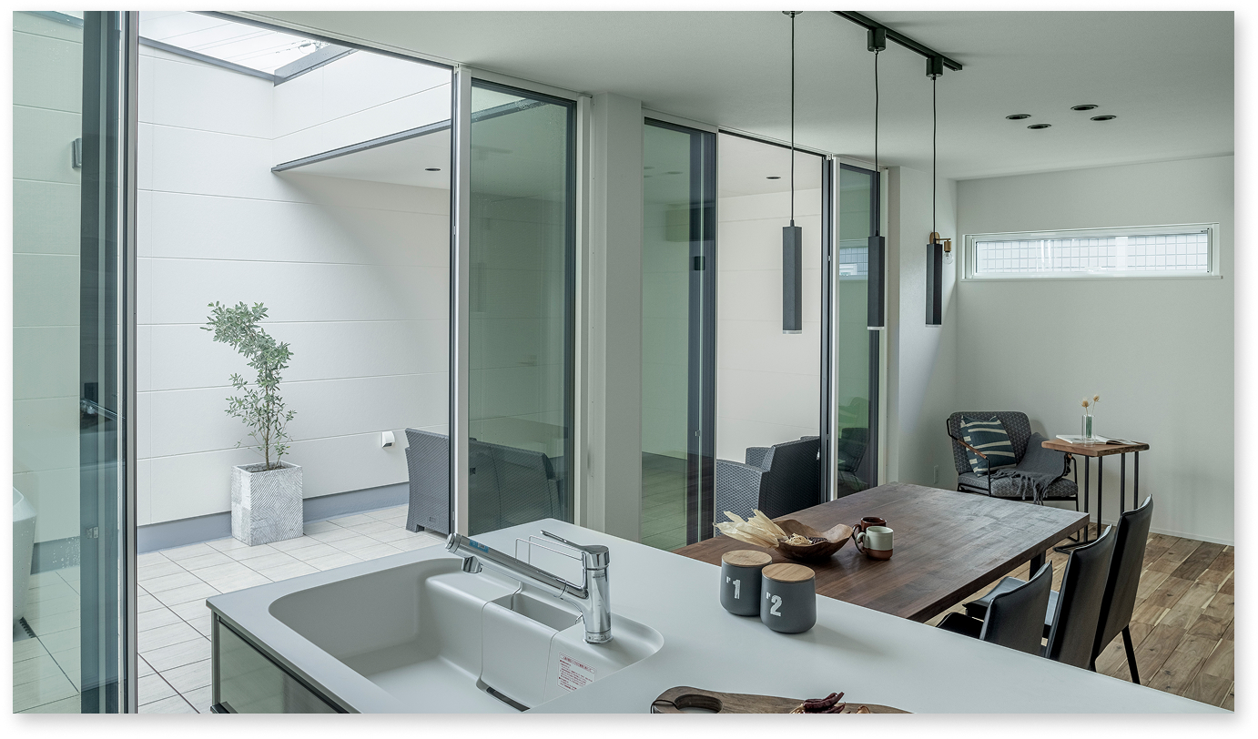 スカイテラスのあるホテルライクな家