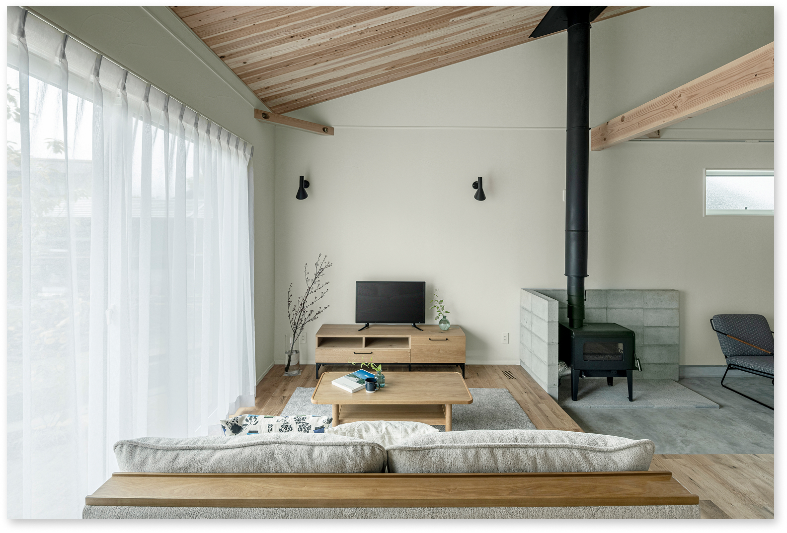 薪ストーブを愉しむ、中津川30坪の半平屋。