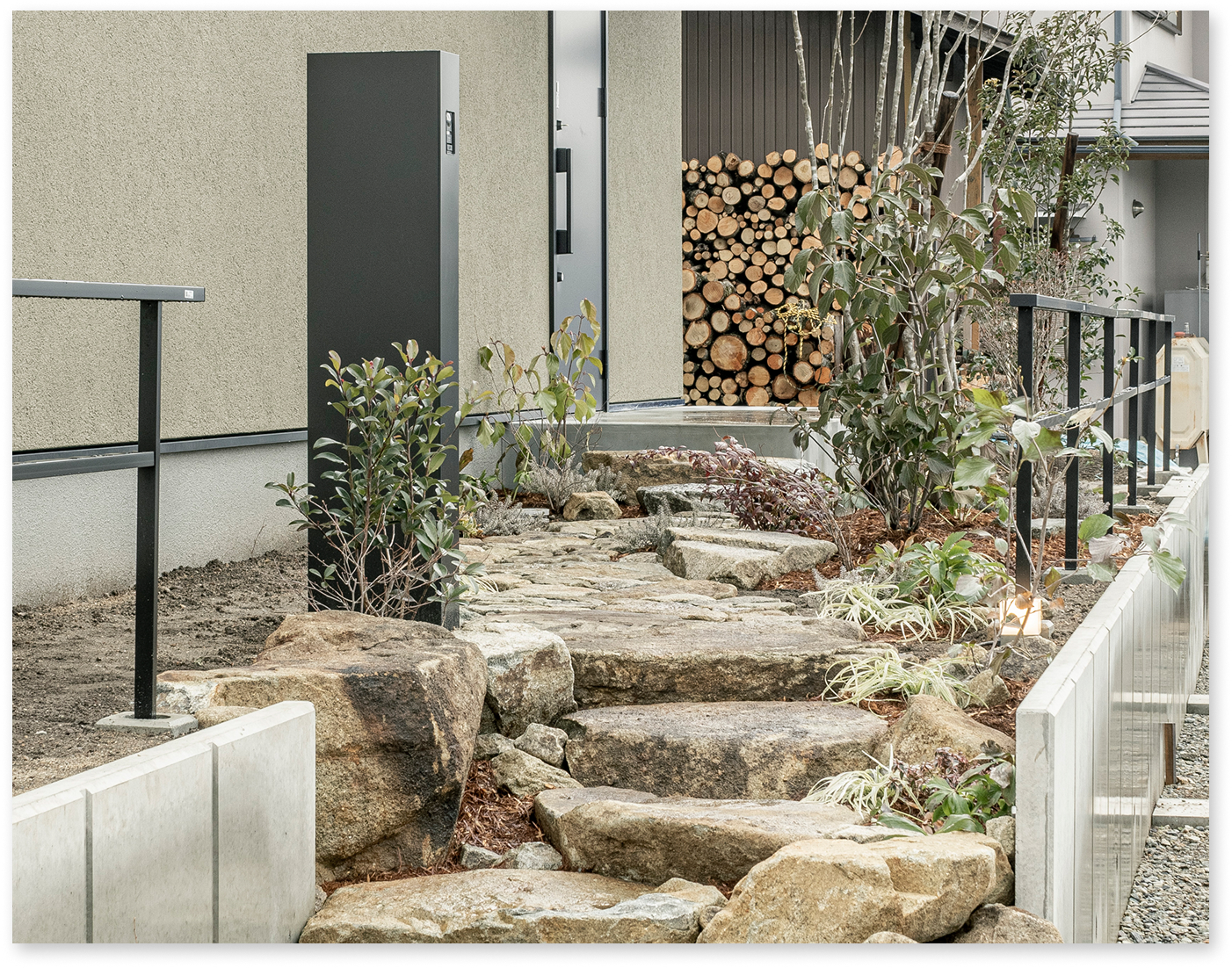 薪ストーブを愉しむ、中津川30坪の半平屋。